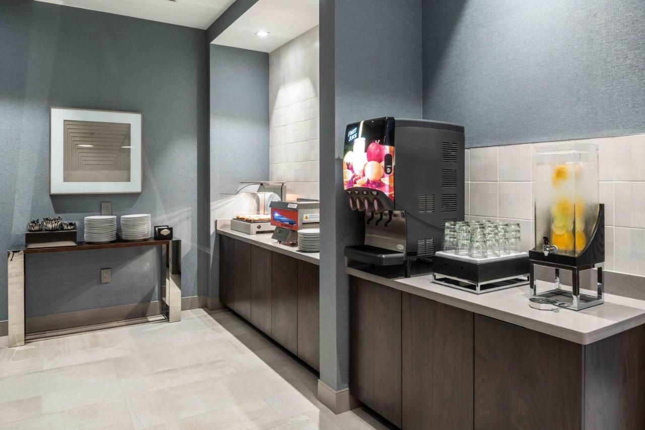 Staybridge Suites - Quincy By Ihg Kültér fotó