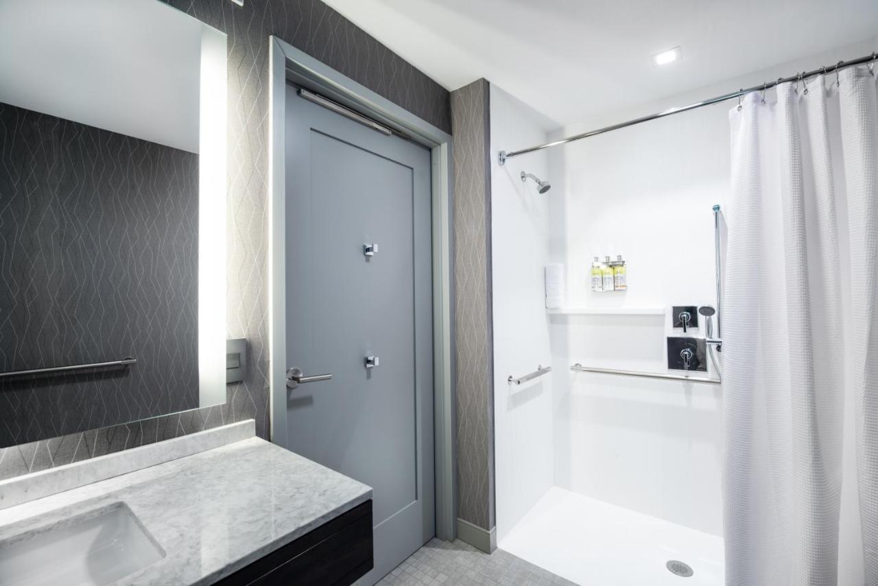Staybridge Suites - Quincy By Ihg Kültér fotó